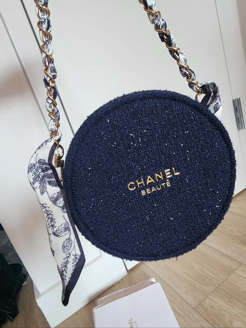 Chanel Beaute Round Navy Blue cosmetic Tweed pouch With Crossbody Chain NIB